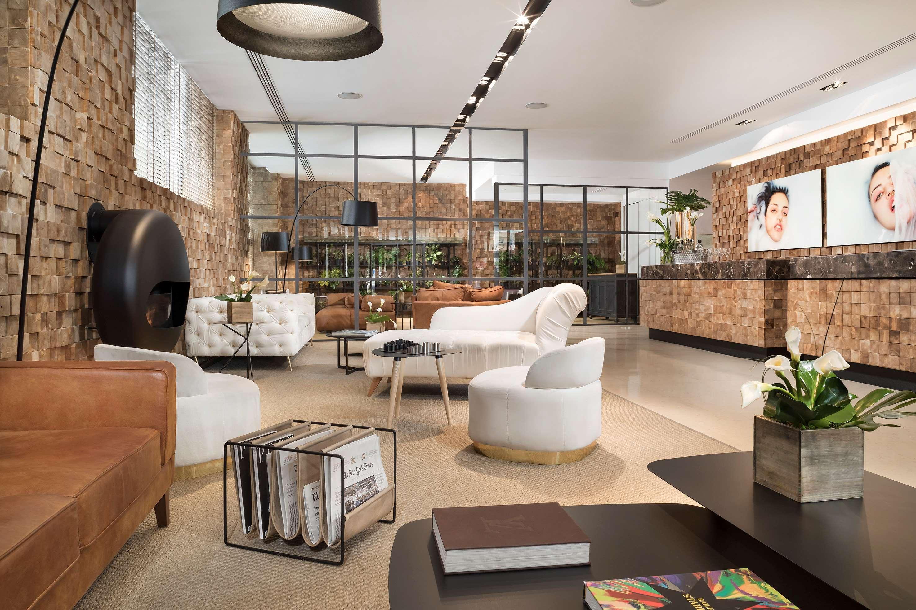 Me Madrid Reina Victoria By Melia Hotel Ngoại thất bức ảnh