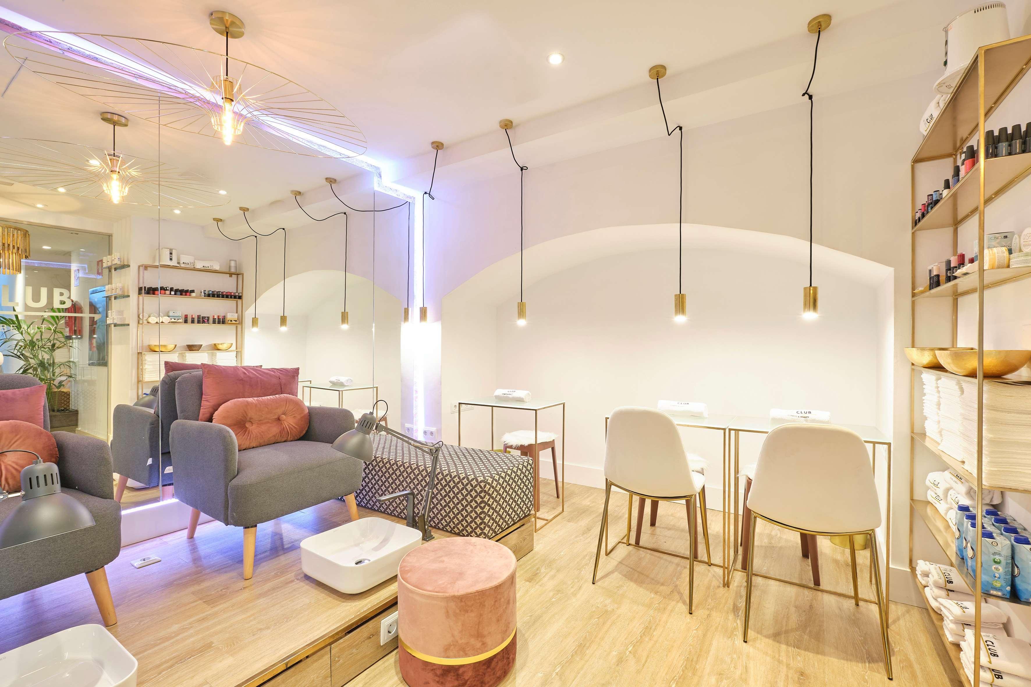 Me Madrid Reina Victoria By Melia Hotel Ngoại thất bức ảnh