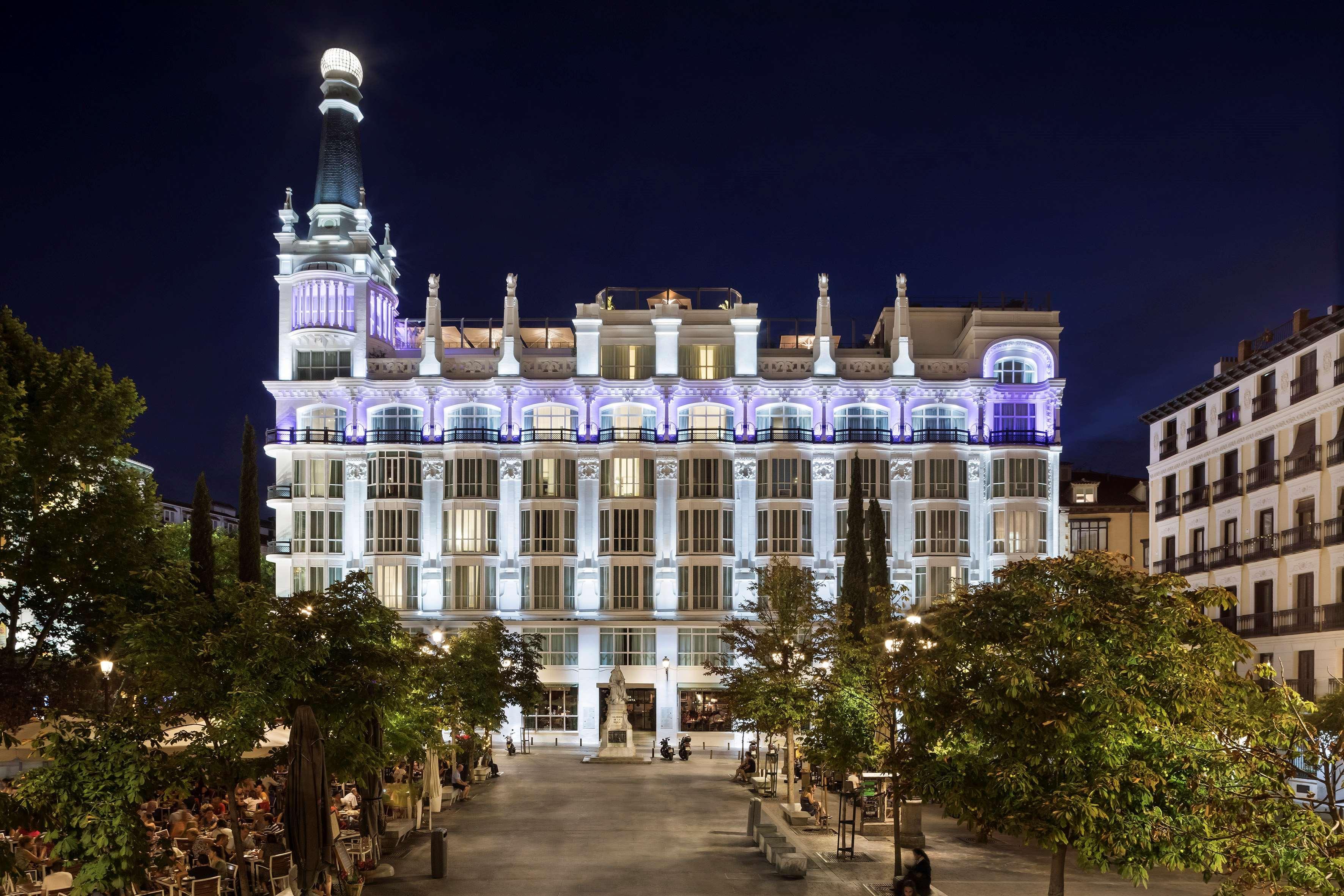 Me Madrid Reina Victoria By Melia Hotel Ngoại thất bức ảnh